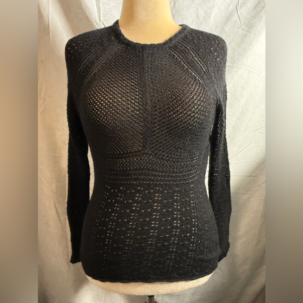 Gary Graham Alpaca Blend Black Knit Crewneck Long Sleeve Pointelle Sweater